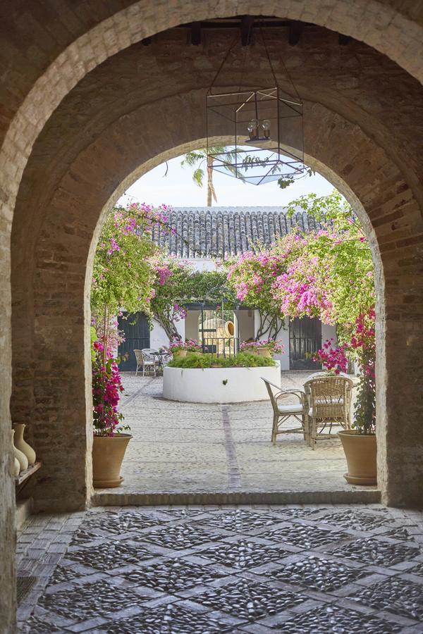 Hotel Hacienda De San Rafael Las Cabezas de San Juan Zewnętrze zdjęcie