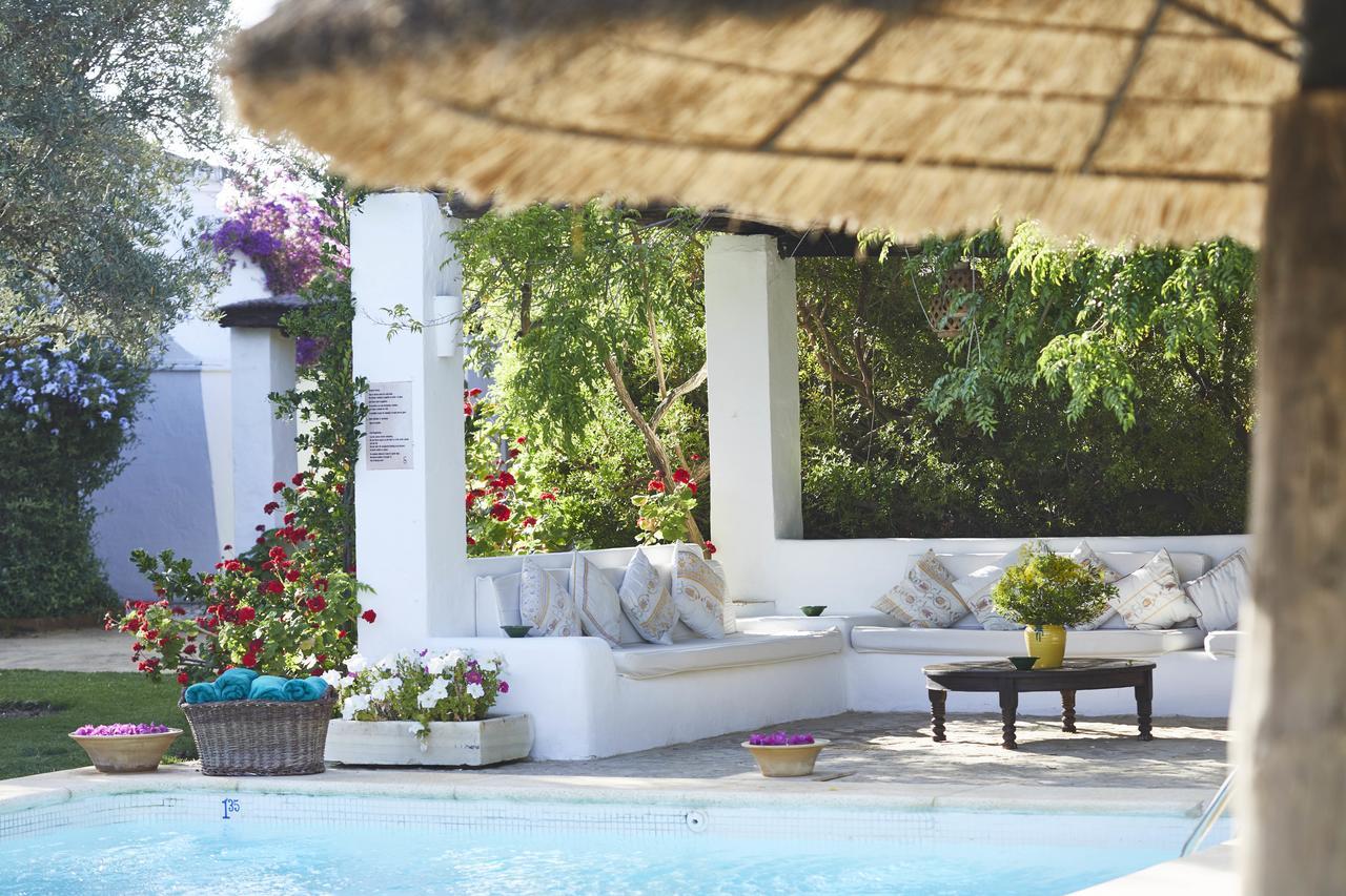 Hotel Hacienda De San Rafael Las Cabezas de San Juan Zewnętrze zdjęcie