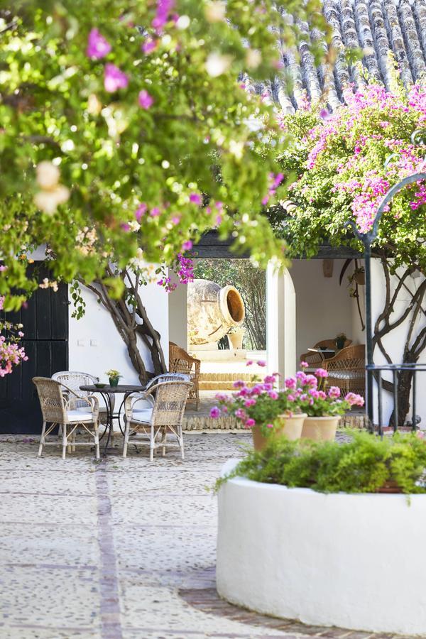 Hotel Hacienda De San Rafael Las Cabezas de San Juan Zewnętrze zdjęcie