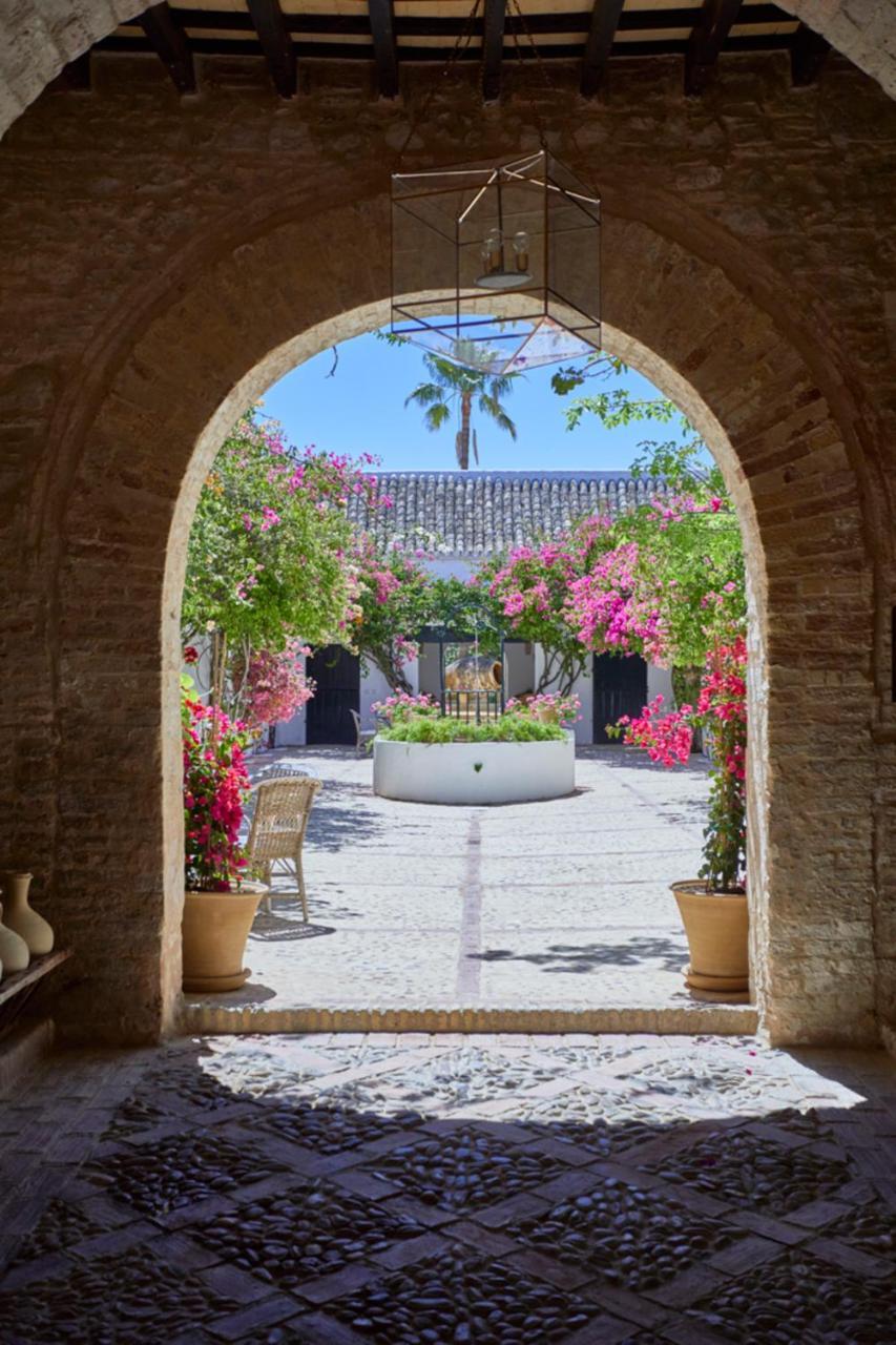 Hotel Hacienda De San Rafael Las Cabezas de San Juan Zewnętrze zdjęcie